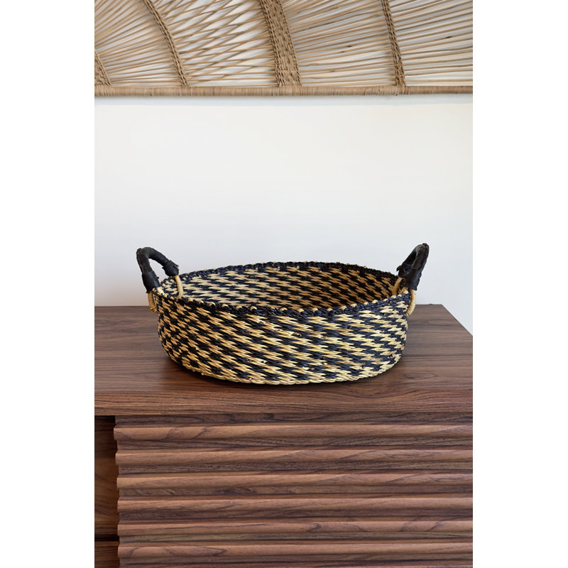 Tray Basket in w/ Checks