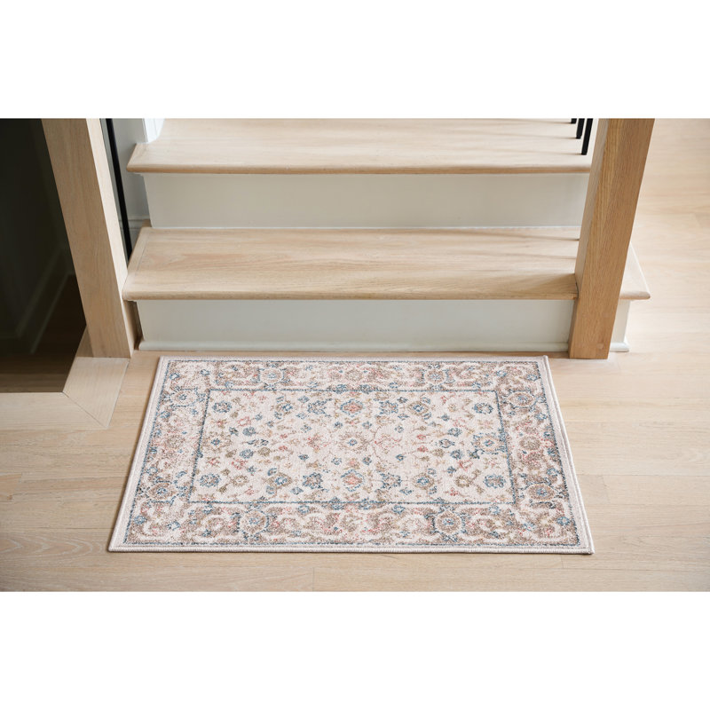 Saxton Power Loom Oriental Area Rug, Rectangle 2' x 3'