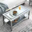 Table basse rectangulaire avec plateau en verre et tablette