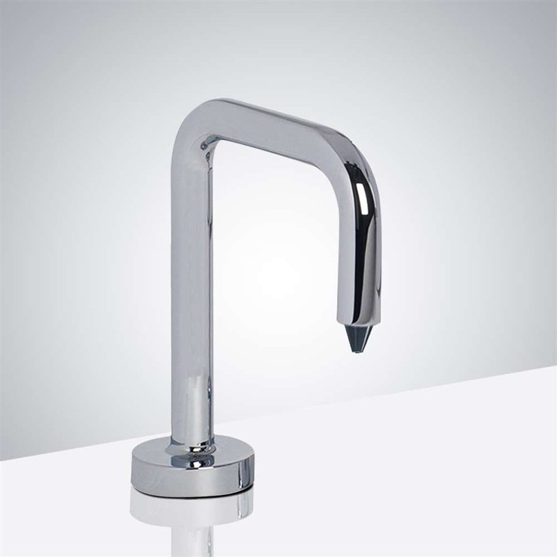Robinet à capteur automatique et distributeur de savon avec aspect moderne élégant