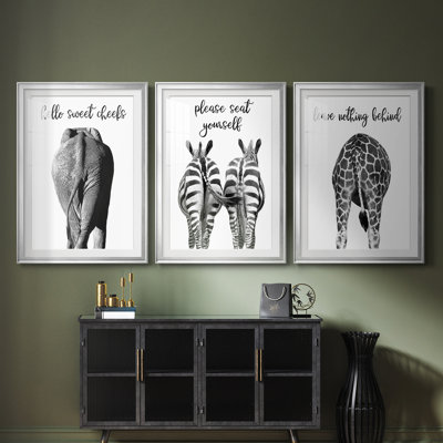 Elephant Bum - reproduction encadrée sur mesure de qualité supérieure mate - 3 pièces
