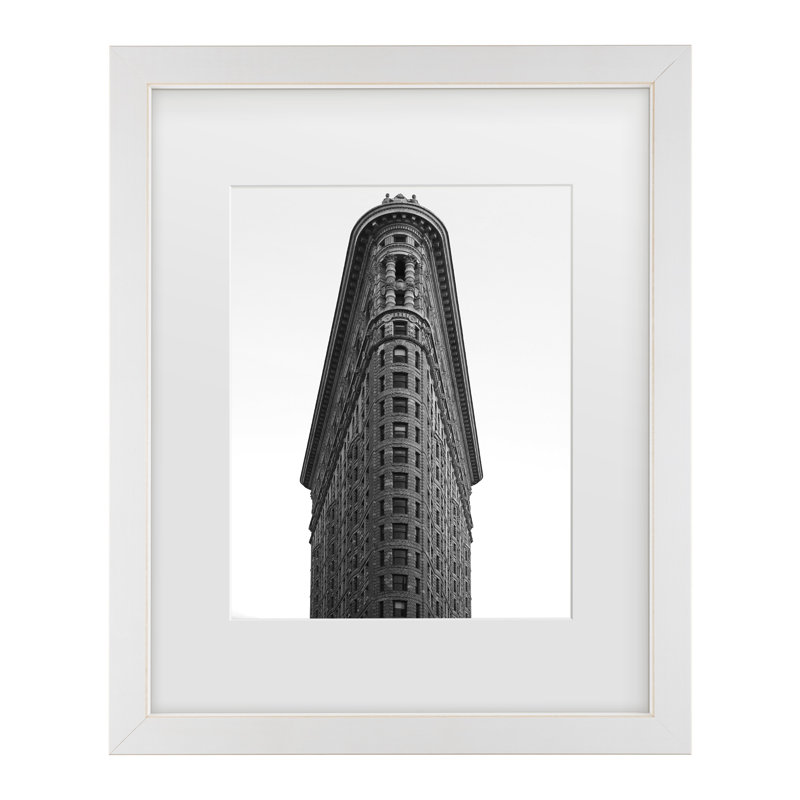 Œuvre encadrée «bolologic» par Clint Nyc 02, H 16 po x l 13 po
