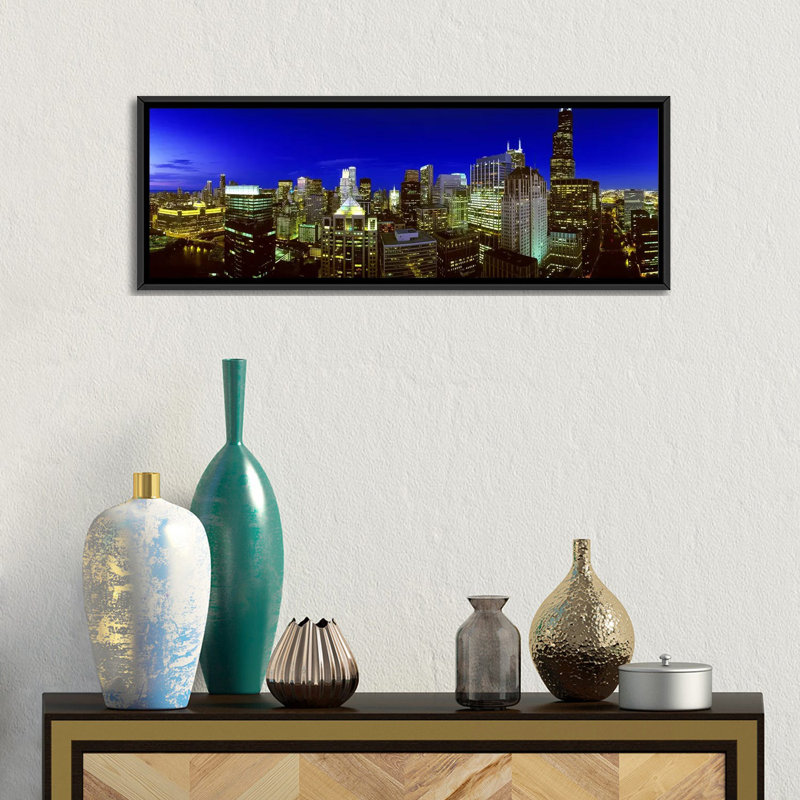 « soirée chicago, illinois », reproduction de photo sur toile, H 12 po x l 36 po x P 1,5 po, Toile avec cadre noir