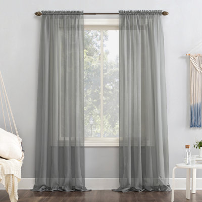 Panneau de rideau transparent avec passe-tringle Wayfair Basics® Albia