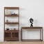 Vitrines en bois massif brun clair