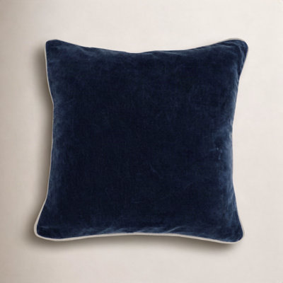 Goodall Pillow Cover & Insert