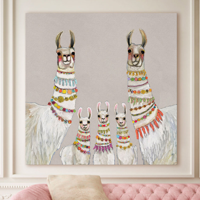 «Necklaces Neutral» par Eli Halpin - reproduction d'art sur toile tendue, H 48 po x l 48 po