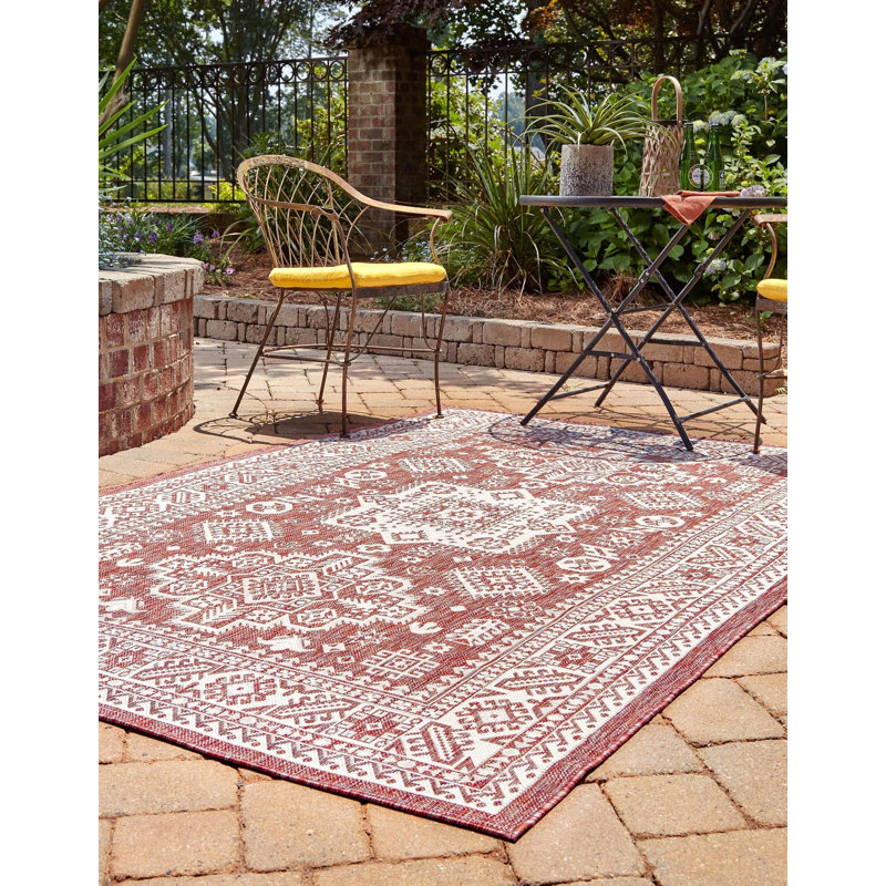 Archange Southwestern Machine Woven Polypropylene Indoor / Outdoor Area Rug in Rust Red, Rectangle 9' x 12'