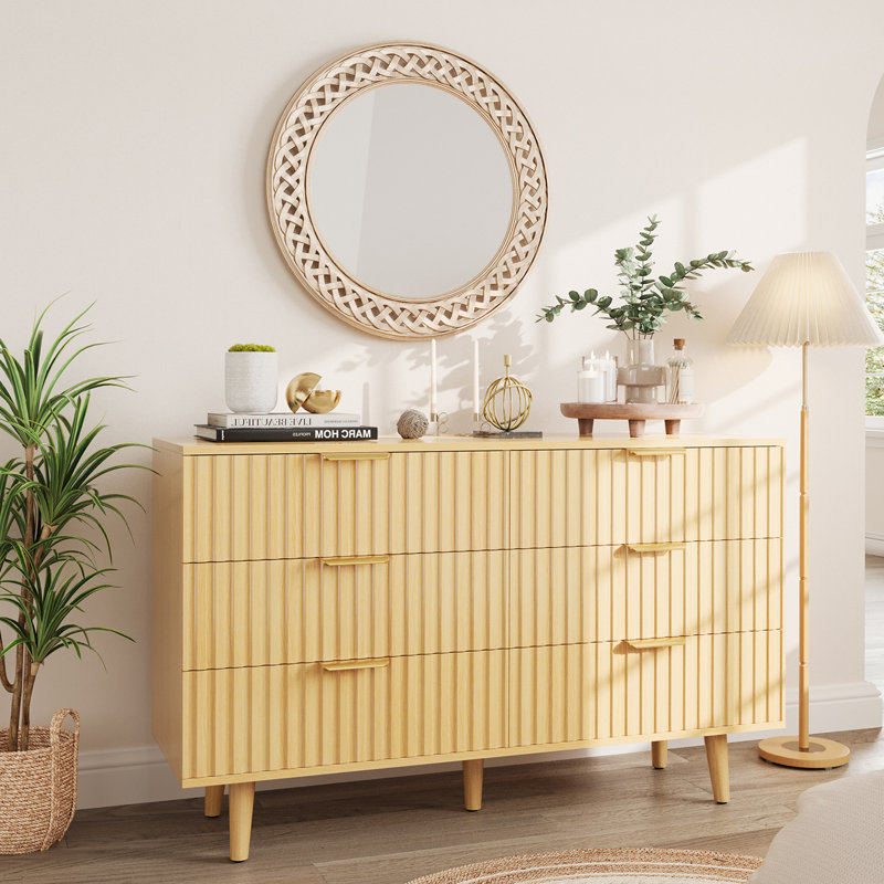 Commode 6 tiroirs cannelée en bois de style bohémien moderne