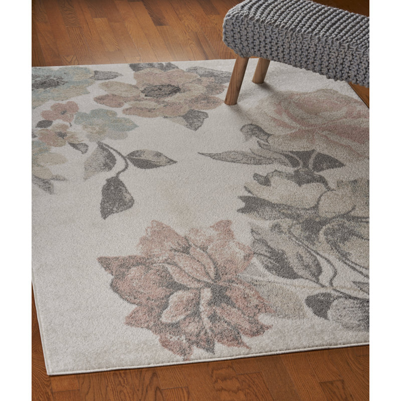 Willey Transitional Floral High Performance Low-Pile Indoor Area Rug, Rectangle 7'9" x 9'5"