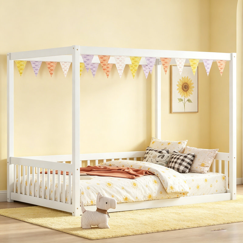 Lit double au sol en bois d'hévéa avec balustrades, idéal pour un sommeil sécuritaire et élégant, White