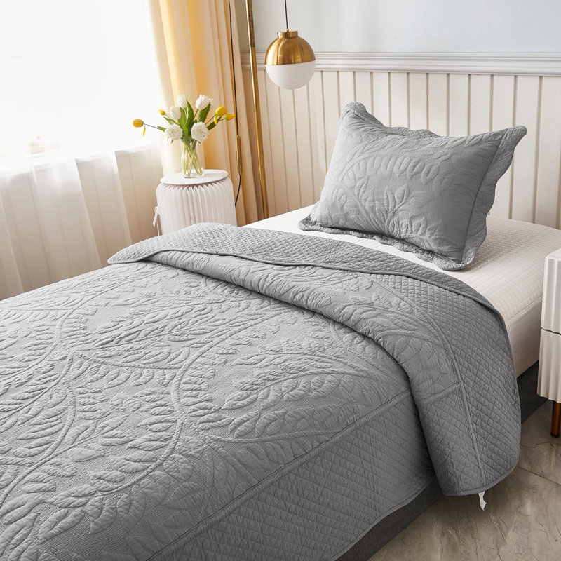 Pastel Grey Twin Cotton Reversible Bedspread Set