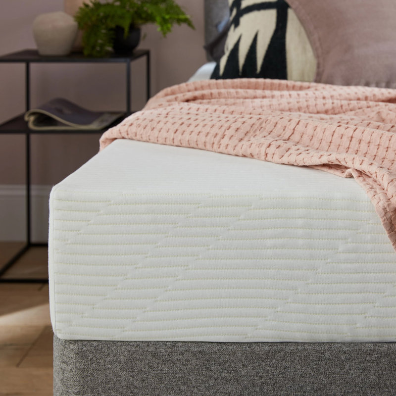 Silentnight Rolled Foam Range 3-Zone Rolled Memory Mattress - Medium, Double (4'6)