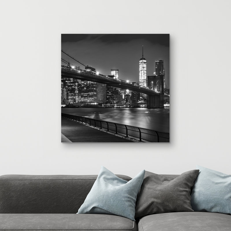 City under the night - 32"x32" art on canvas