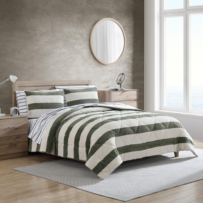 Ensemble d'édredon réversible en peluche Nautica Lawndale, Rayures vertes, Édredon pour grand lit + 2 taies décoratives