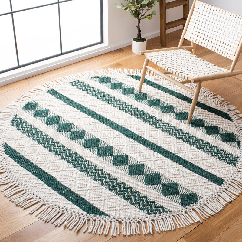 Natura Hand Woven Wool Geometric Rug, Round 6'