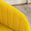 Chaise de bureau Ty avec coussin de soutien, base or brillant, velours d'apparence jaune vif dans un jaune éclatant, offrant une base confortable