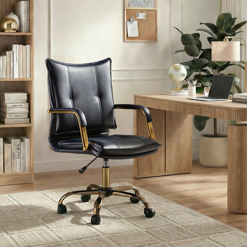 Chaise de travail en similicuir avec accoudoirs rembourrés Lundgren, Similicuir galet bleu marine