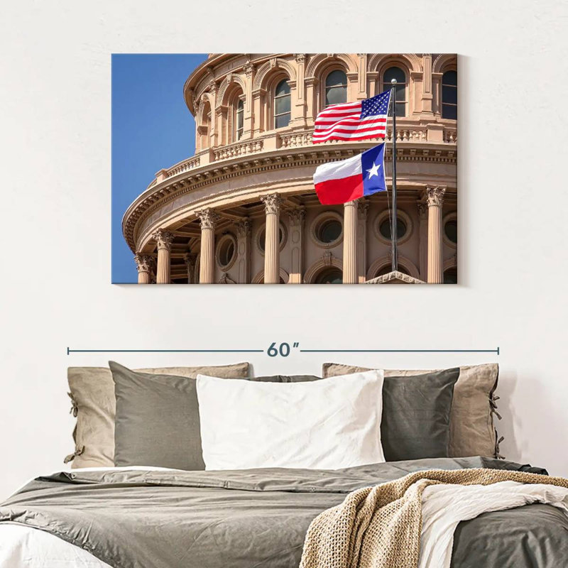 Drapeaux de Nicci au Texas Capitol, H 32 po x l 48 po