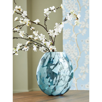 Nakhyla Vase