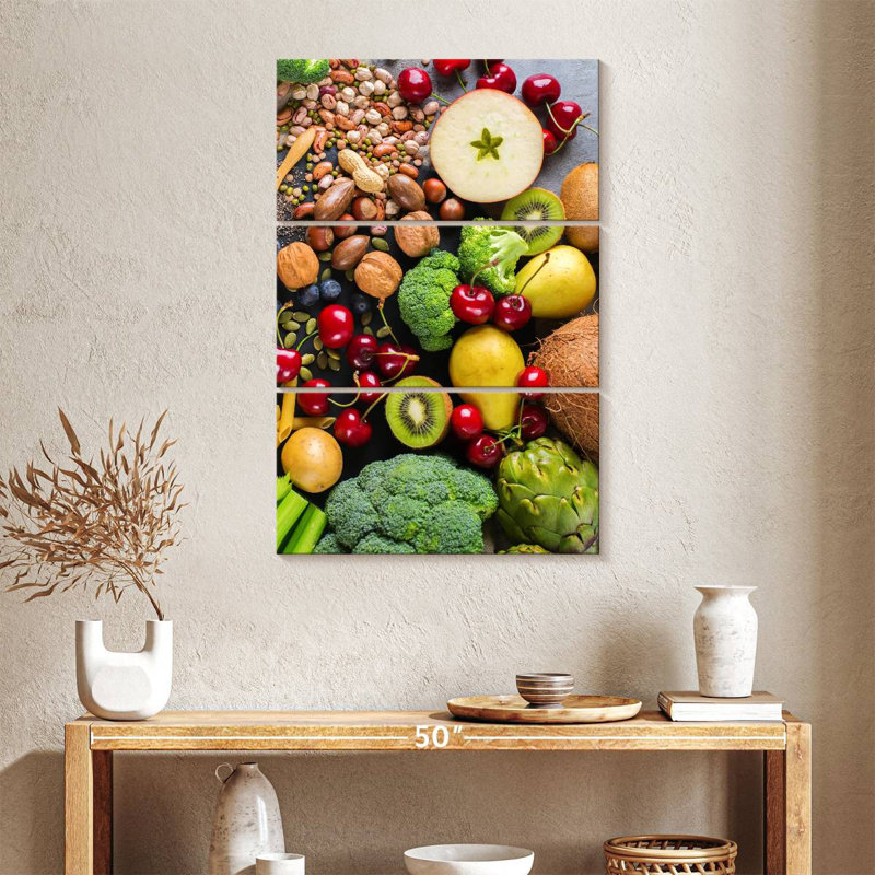 Yarlin Nutrition, 23" H x 14" W