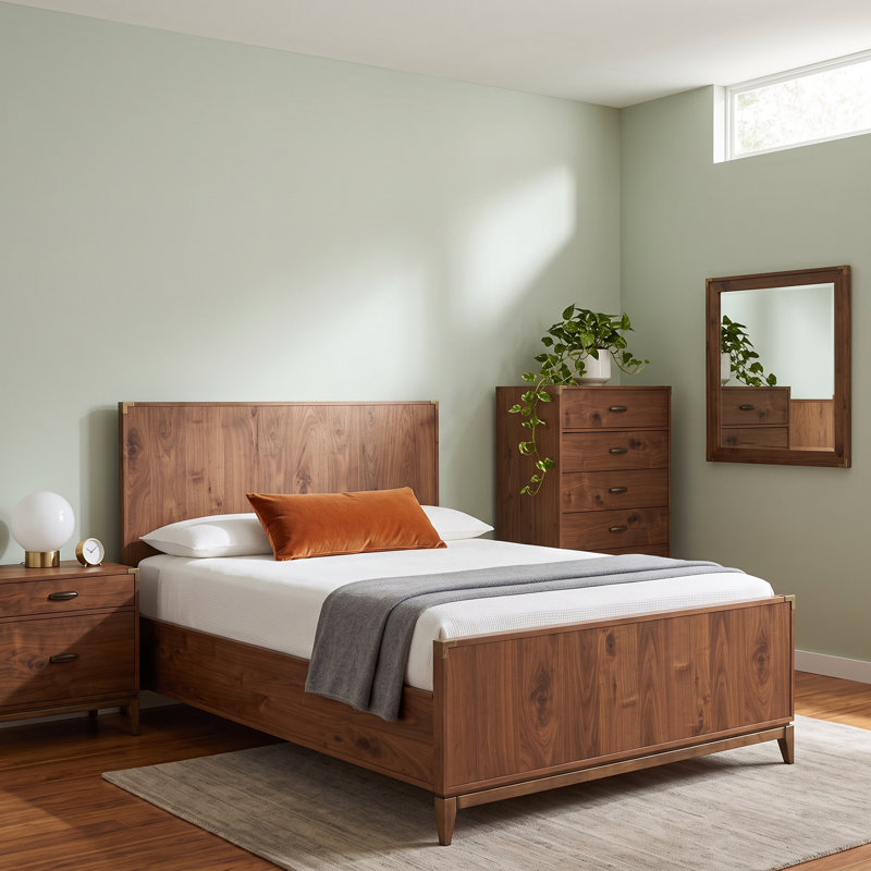 Ensemble de chambre avec très grand lit 5 pièces Villeparis, Cinq pièces : Lit, table de chevet, 2 commodes, m