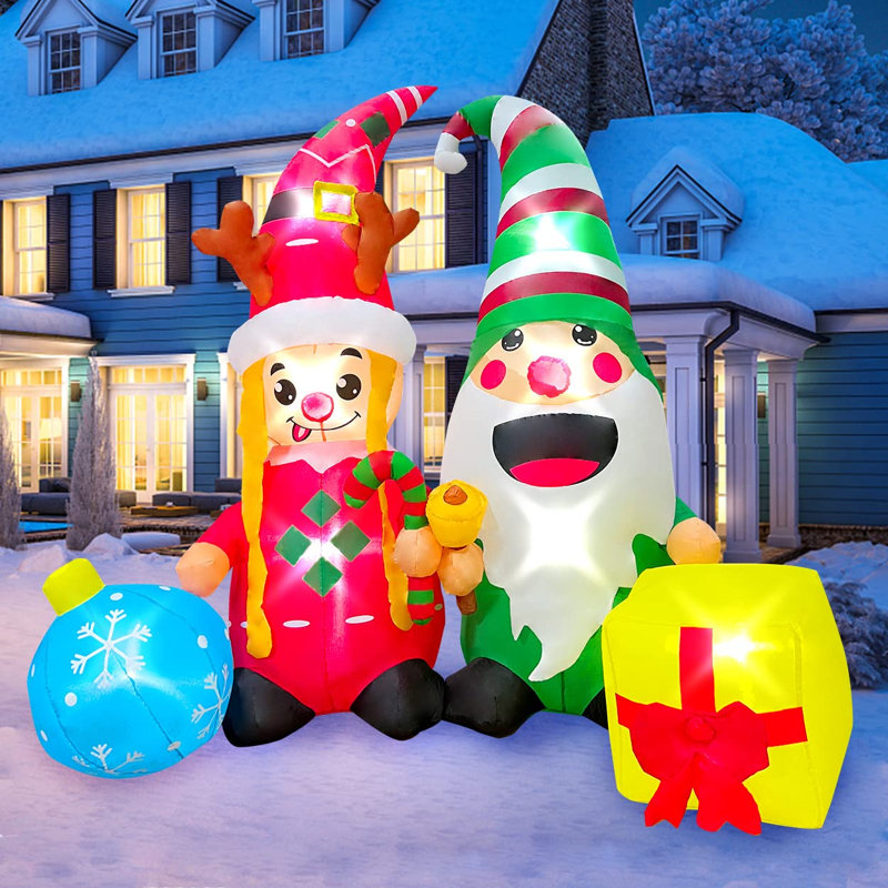 Gnomes simples avec décoration gonflable et boule de neige