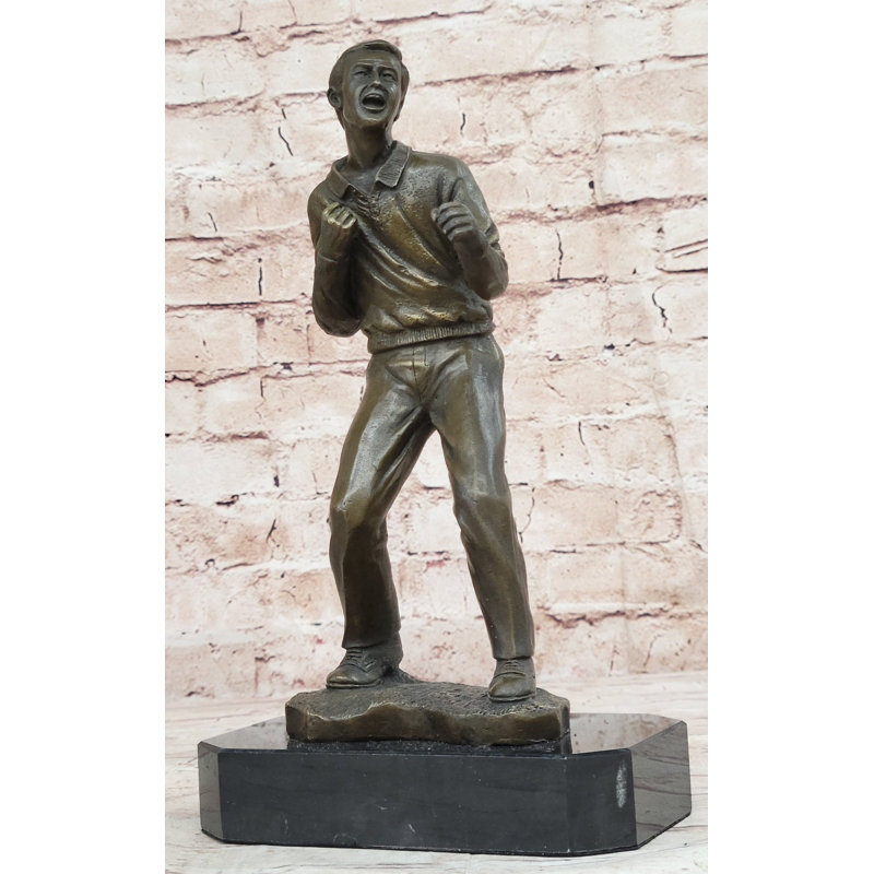 Figurines et sculptures Mirriam