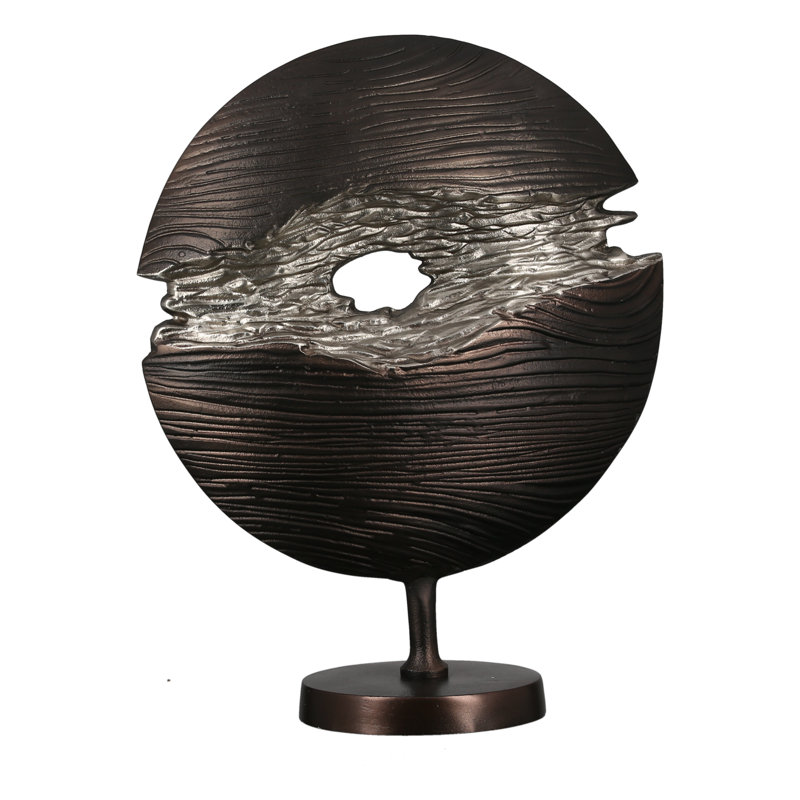 Lanare Figurines & Sculptures