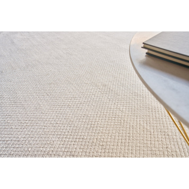 Pearl Geometric Area Rug in Ivory, Rectangle 2' x 3'