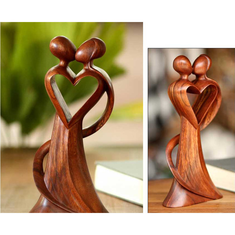 Figurine sculptée à la main Tessio