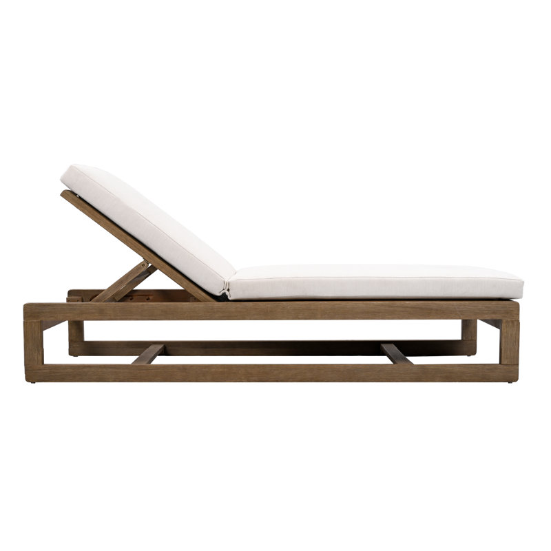 Saint Vincent Eucalyptus Chaise Lounge