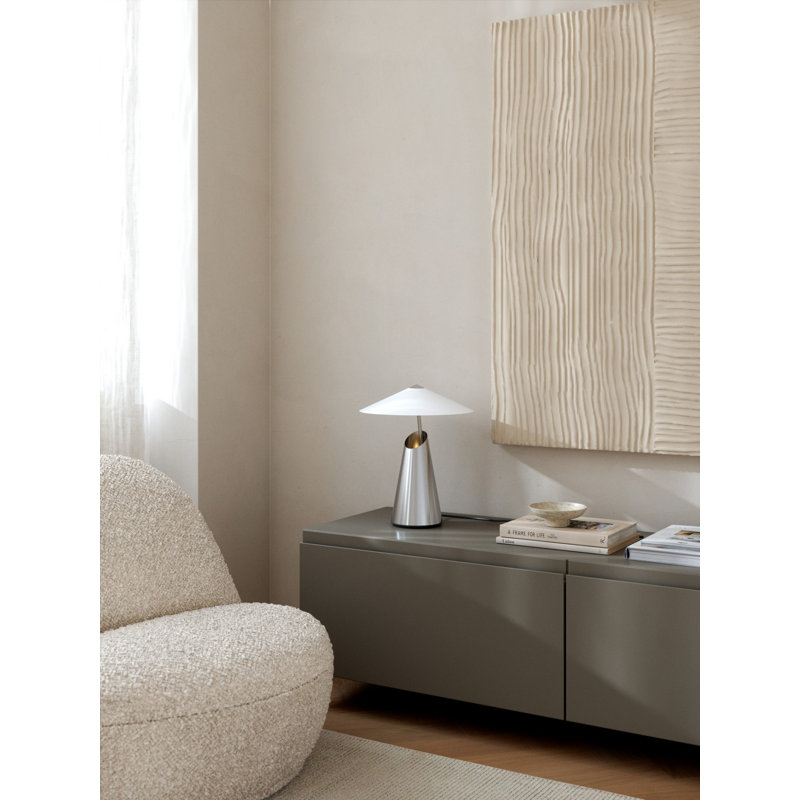 Taido Metal Desk Lamp, Chrome, White