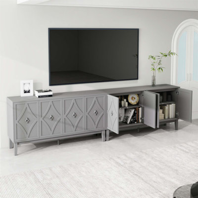 Armoire de rangement rétro à 4 portes avec portes géométriques sculptées à la main, tablettes réglables et pieds surélevés pour un nettoyage facile