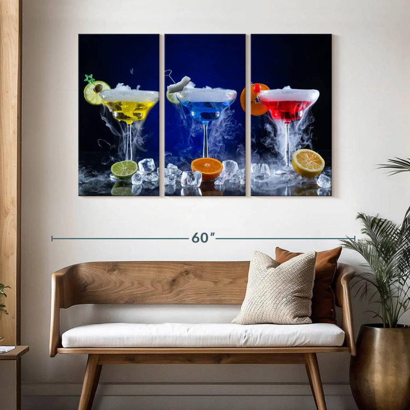 Yarlin Frosty Martini Cocktail, H 32 po x l 50 po