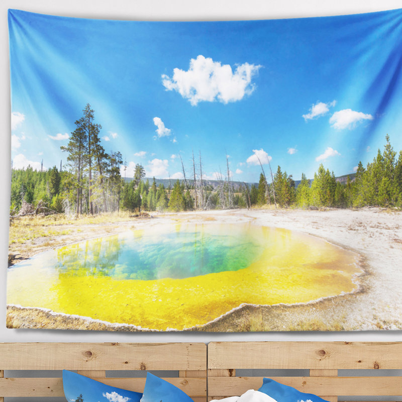 Tapisserie «Morning Glory Pool» avec ciel lumineux, H 32 po x l 39 po