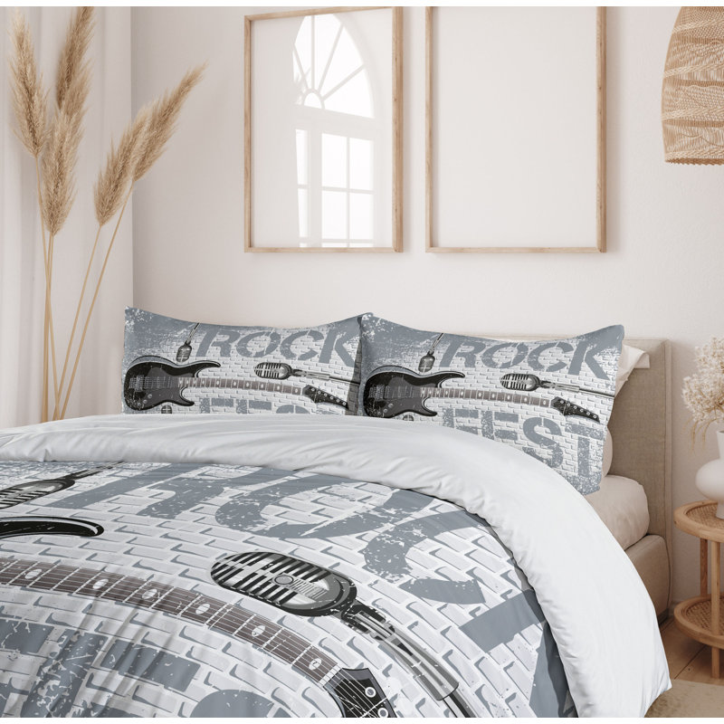 No Duvet Cover, California King Duvet Cover + 2 Standard Shams