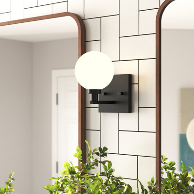 Dimmable Bath Sconce
