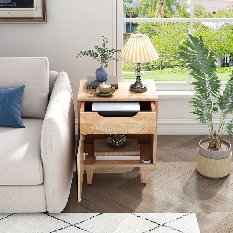 Table de chevet