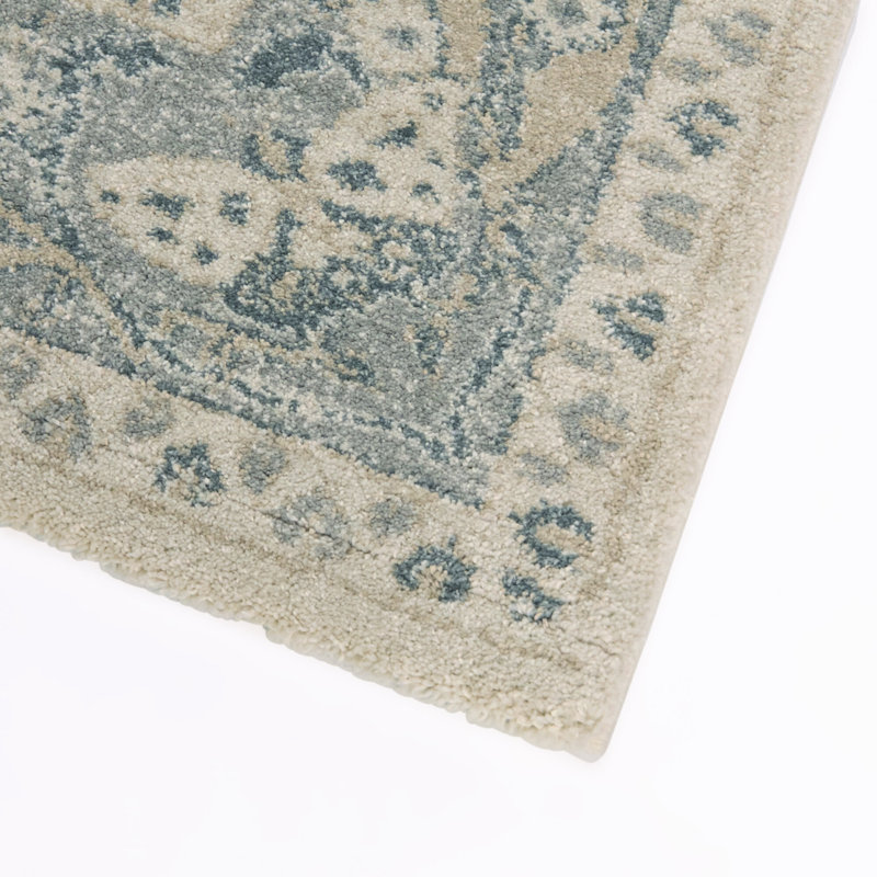 Tapis Karlovich bleu/beige à bordure traditionnelle, Bleu / Beige, 7 pi 10 po x 10 pi