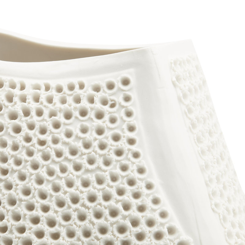 Marianas Handmade Porcelain Table Vase