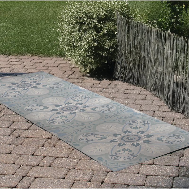 Skyler Outdoor Rug, Runner 2'6" x 8'