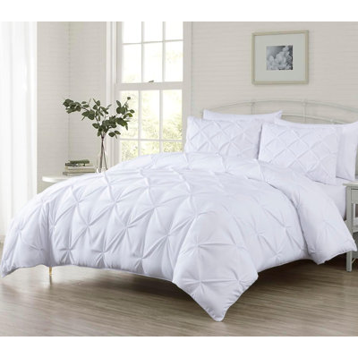 Berlin Pintuck Microfiber 3-Piece Comforter Set