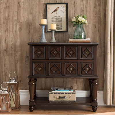 American-style entrance hall counter