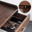 Armoire à chaussures rétro et pratique