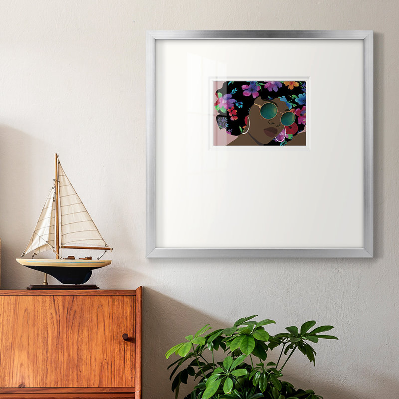 «Butterfly Diva Iompemium», reproduction encadrée, H 17 po x l 17 po x P 1,25 po, Grey Wood Framed