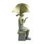 Statue de fille avec parasol