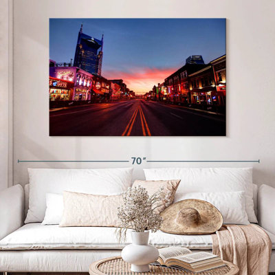 Sirci Urban Nashville Street