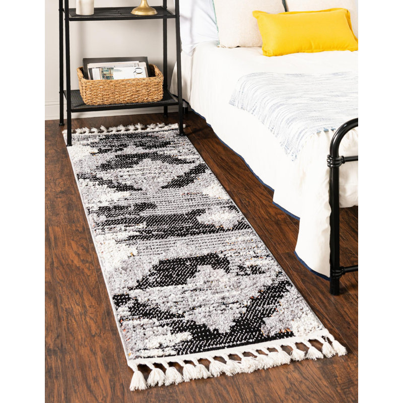 Gosnold avec motif géométrique gris, Tapis de couloir 2 pi x 8 pi