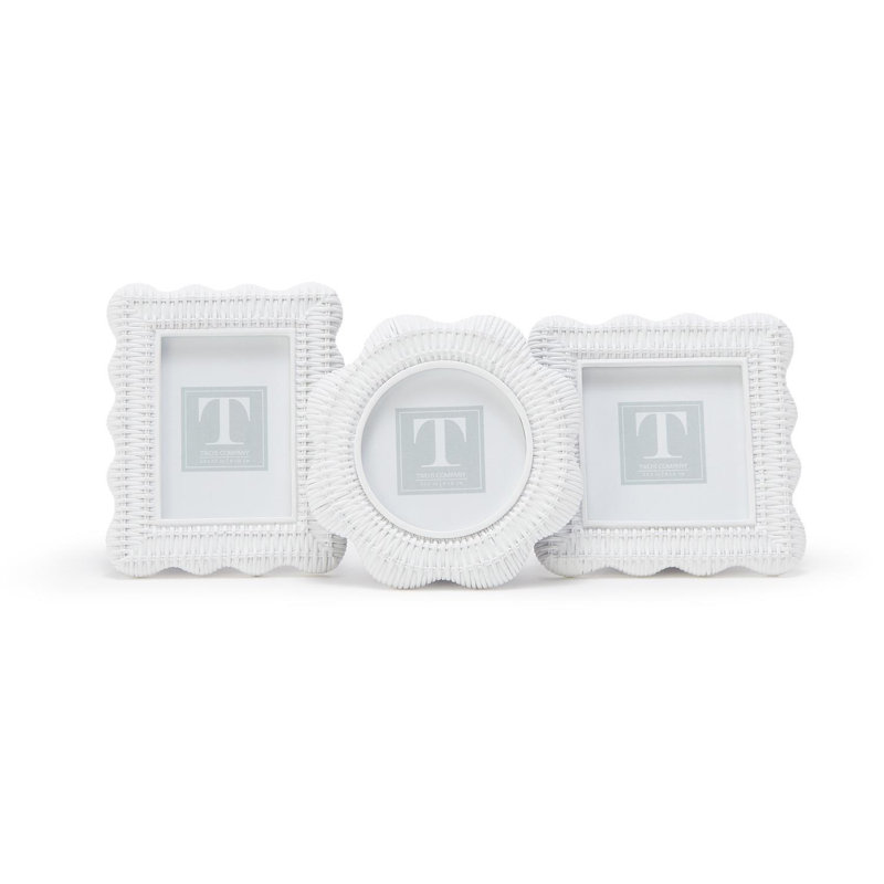 Ensemble de 3 présentoirs de forme festonnée en rotin blanc H - 5 petites formes assorties